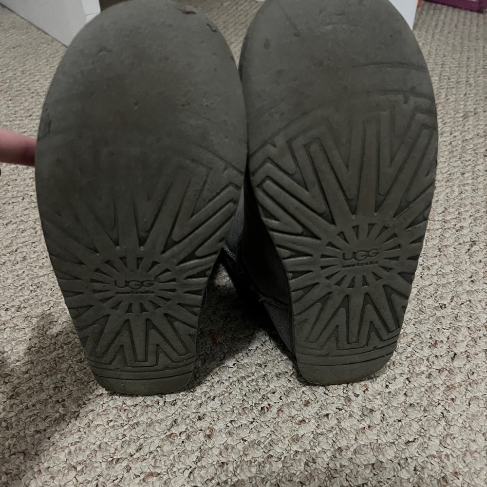 Gray Bailey Bow Uggs - image 3